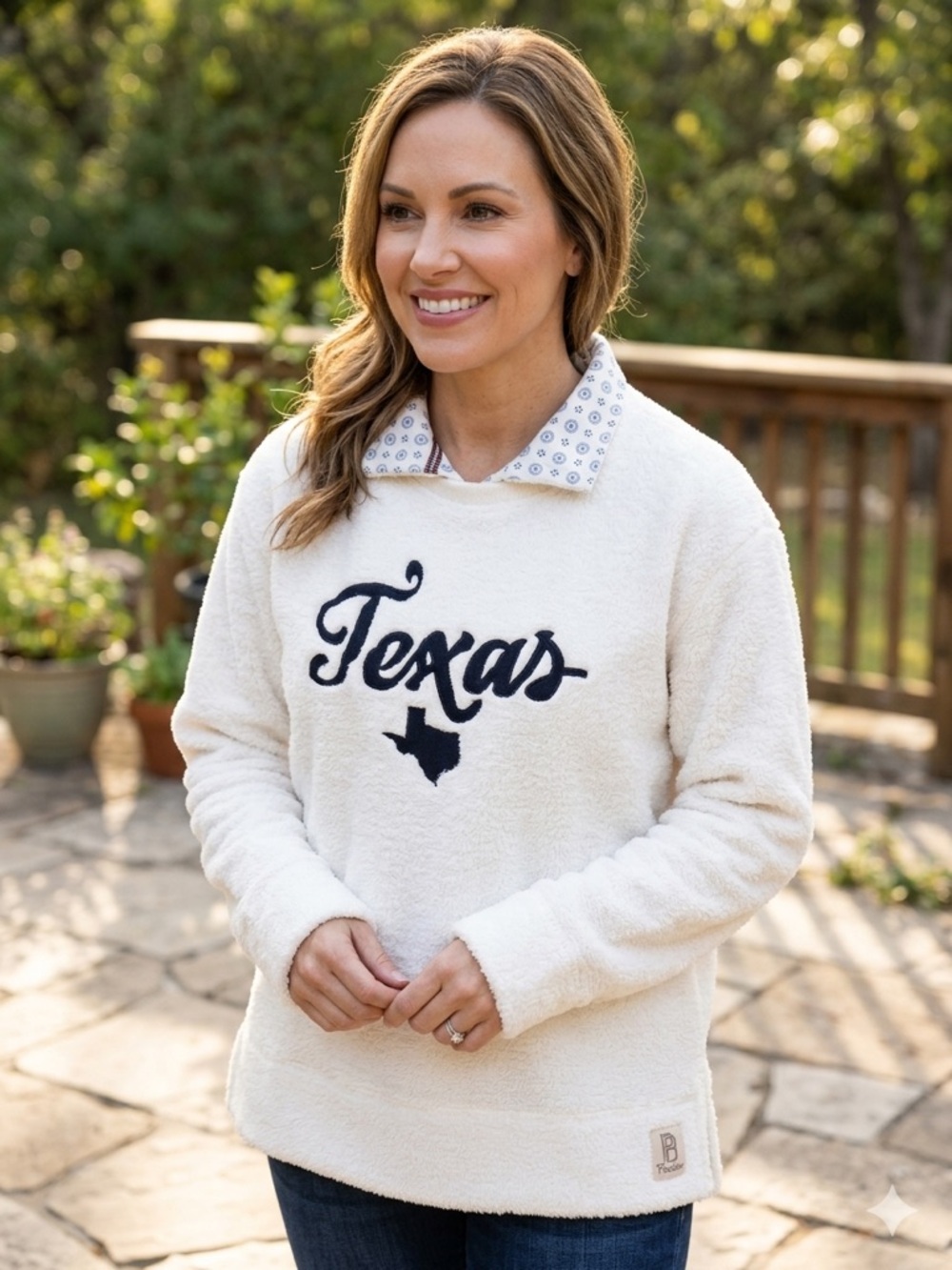 Pressbox Cream 'Texas' Cozy Crew Sweatshirt with Navy Script